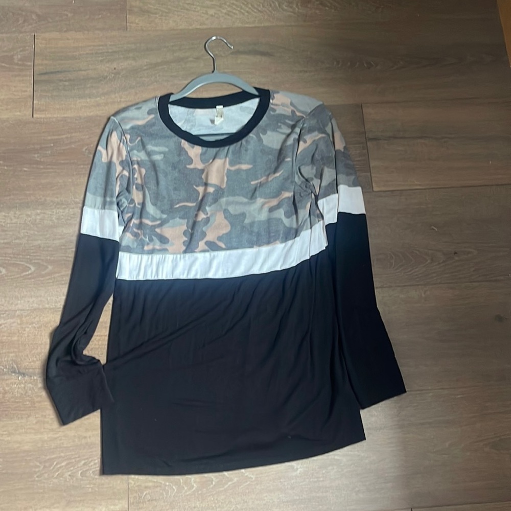 Long sleeve top